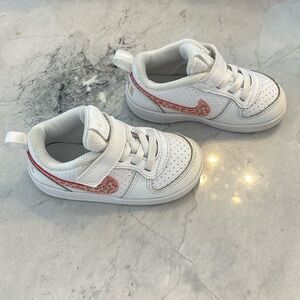 Nike Court Borough Pink Cheetah Size 7C